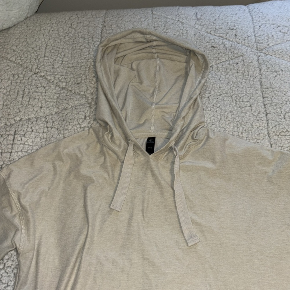 Tan pull over - Picture 2 of 6
